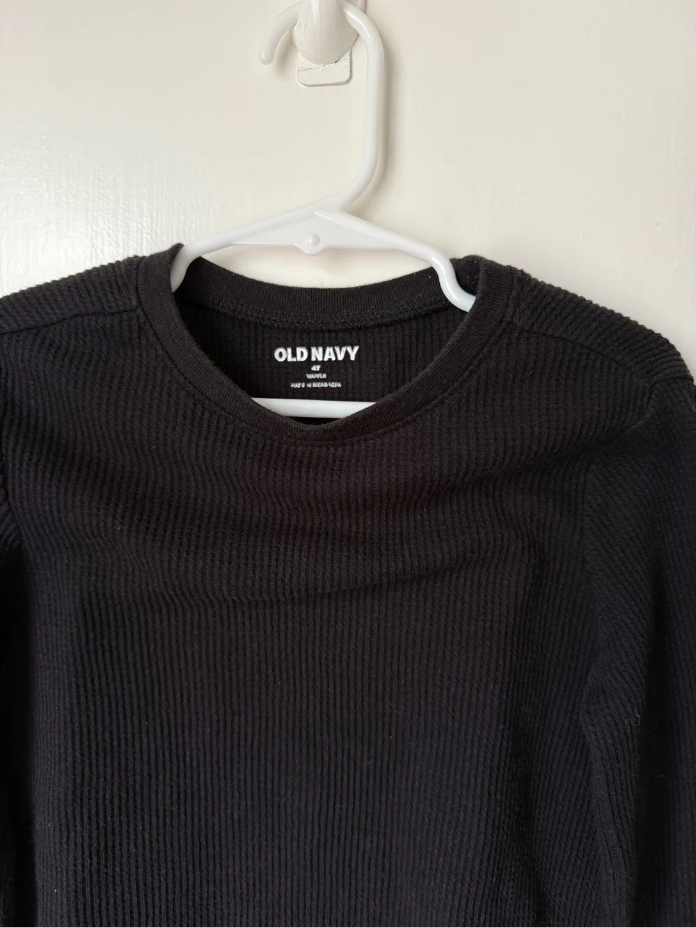 Old navy waffle textured long sleeve shirt